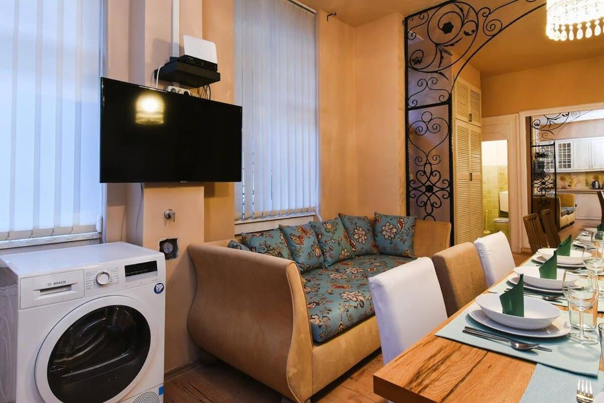Very Central Very Spacious New Home Boedapest Buitenkant foto